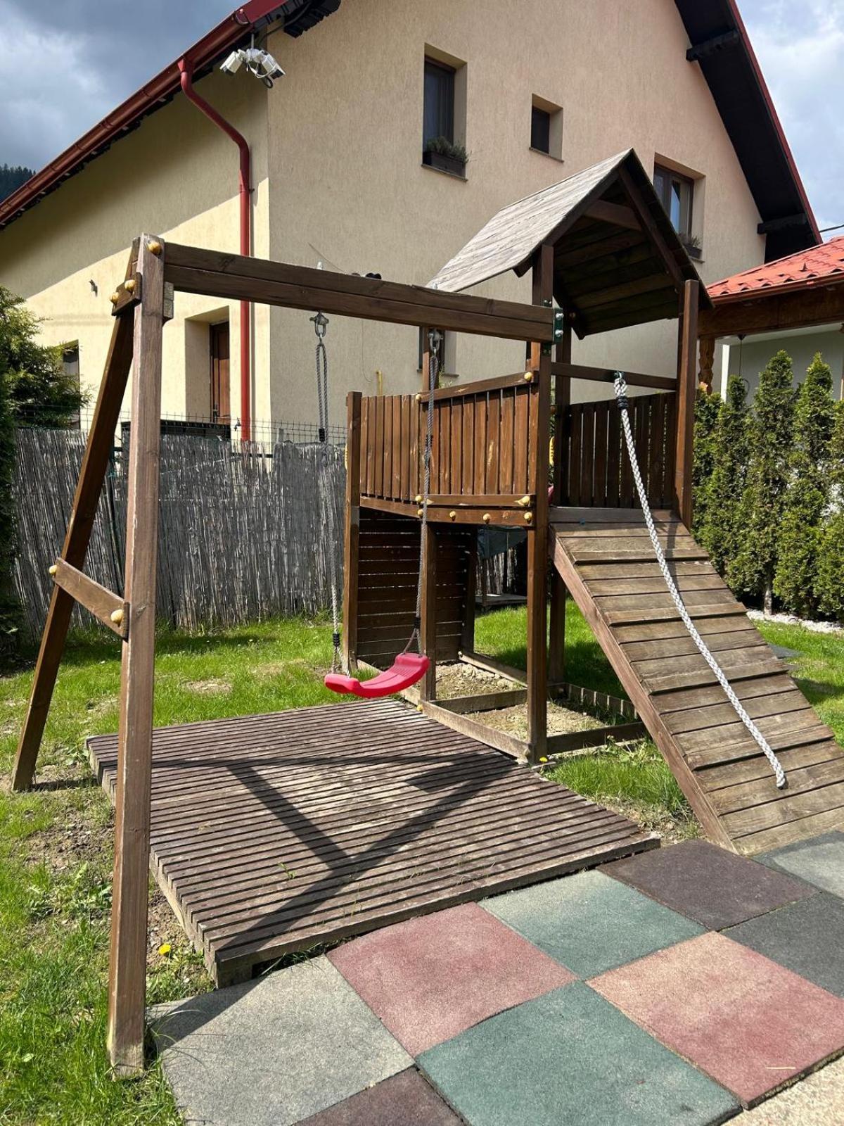 Residence Rooms Bucovina Câmpulung Moldovenesc Exterior foto