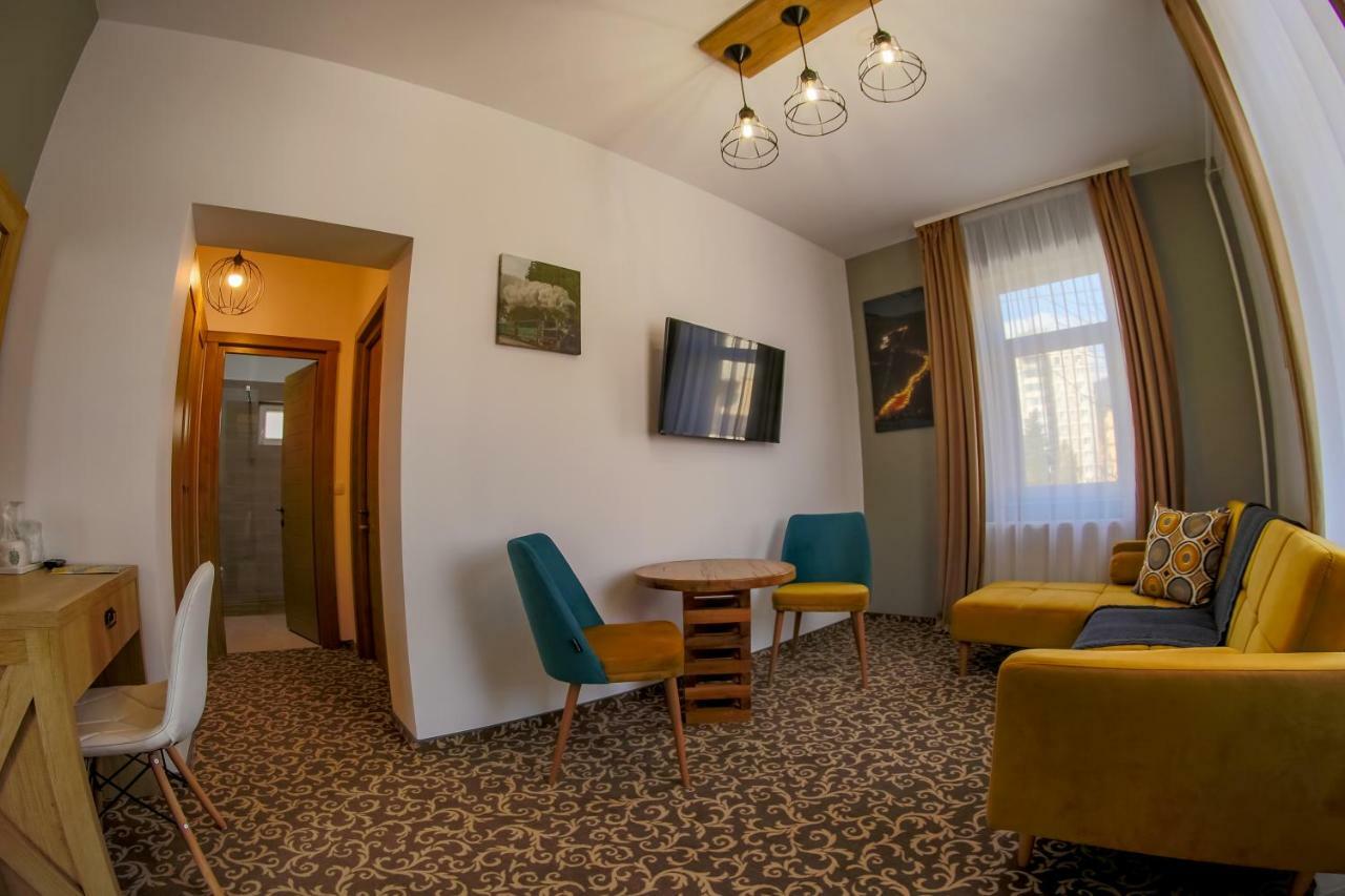 Residence Rooms Bucovina Câmpulung Moldovenesc Exterior foto